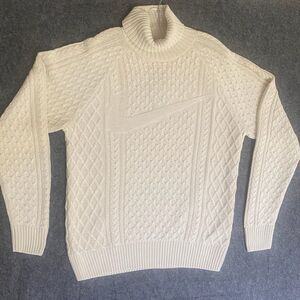 Nike Men's Life Cable Knit Turtleneck Sweater Light Bone FB7770-072 Size Small